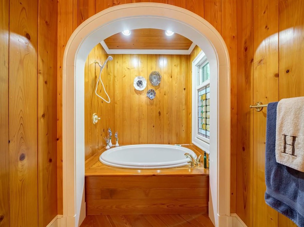 1626 Frazier Rd, Decatur GA  30033-1807 exterior