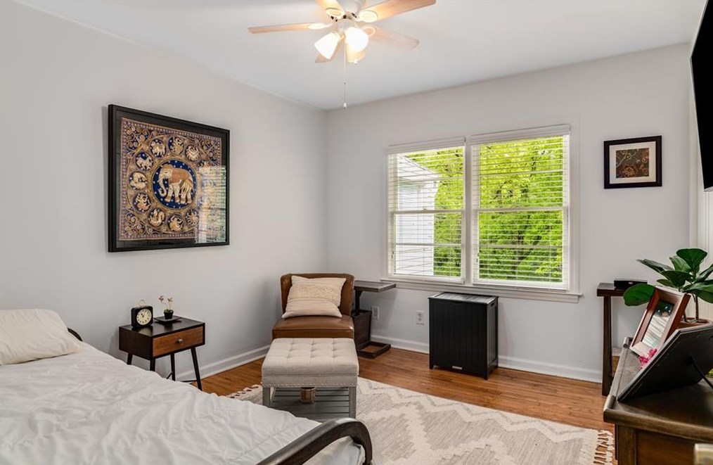 156 Park Dr, Decatur GA  30030-4481 exterior