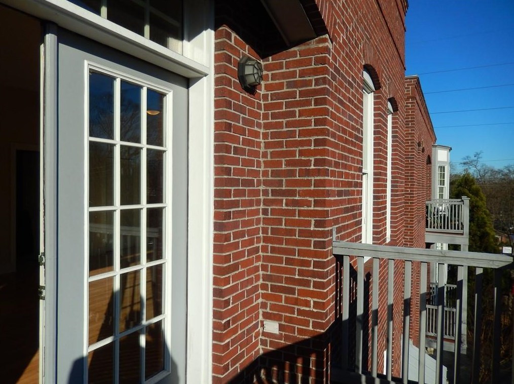1162 Ponce De Leon Ave, Atlanta GA  30306-4625 exterior