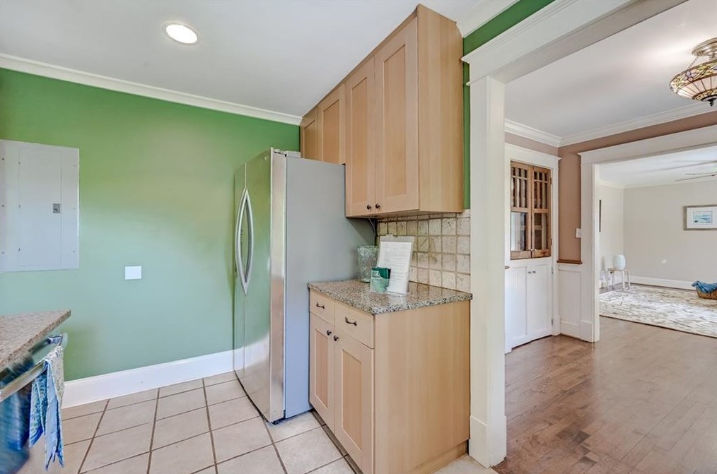 2328 Desmond Dr, Decatur GA  30033-4744 exterior