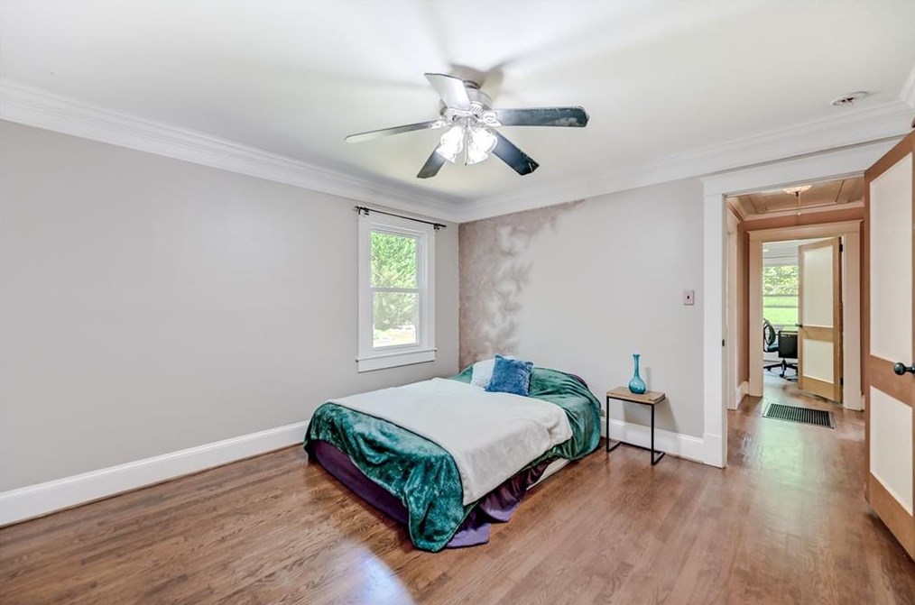 2328 Desmond Dr, Decatur GA  30033-4744 exterior