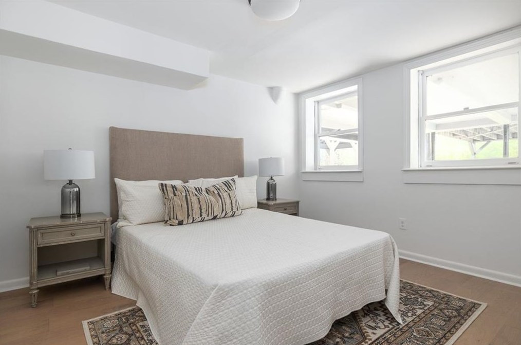 228 Westchester Dr, Decatur GA  30030-1101 exterior