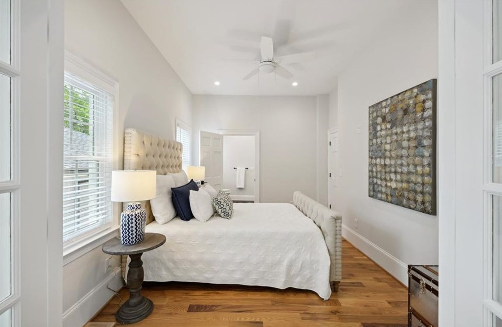 5 Roanoke Ave, Atlanta GA  30305-4345 exterior