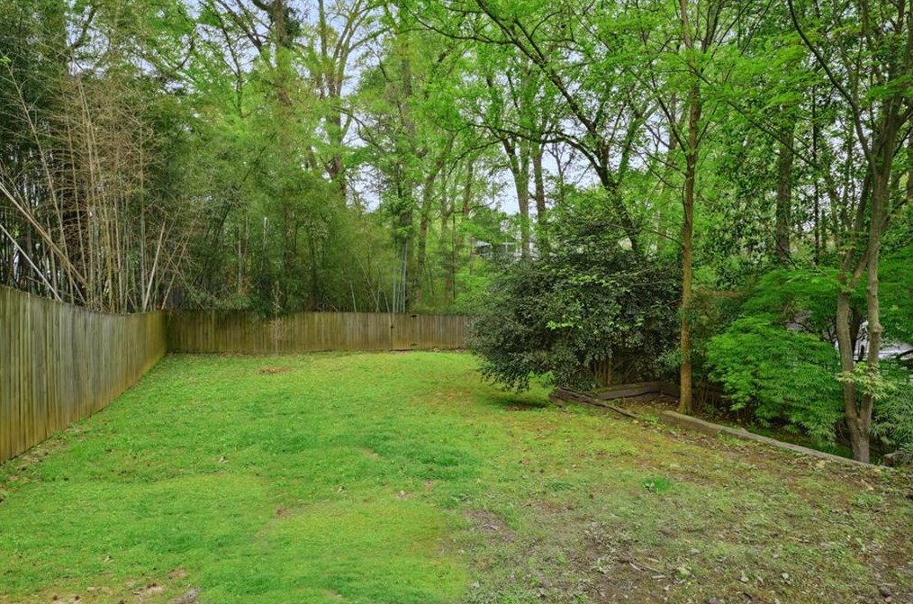 5 Roanoke Ave, Atlanta GA  30305-4345 exterior