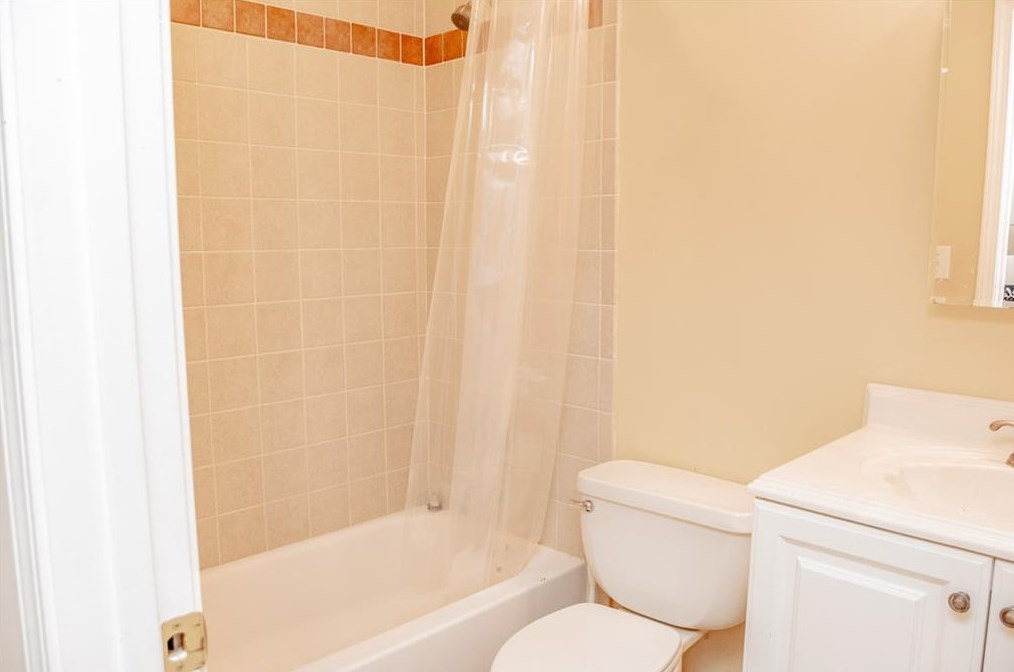 925 Linkside Ter, Alpharetta GA  30005-7842 exterior