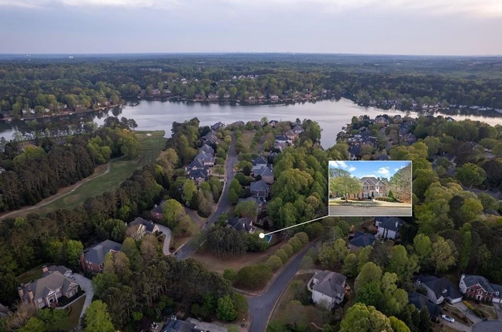 1065 Lake Shore Overlook, Alpharetta GA  30005-6983 exterior