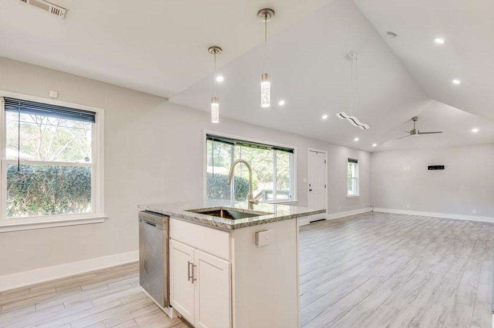 2259 Alpha Dr, Decatur GA  30032-5403 exterior