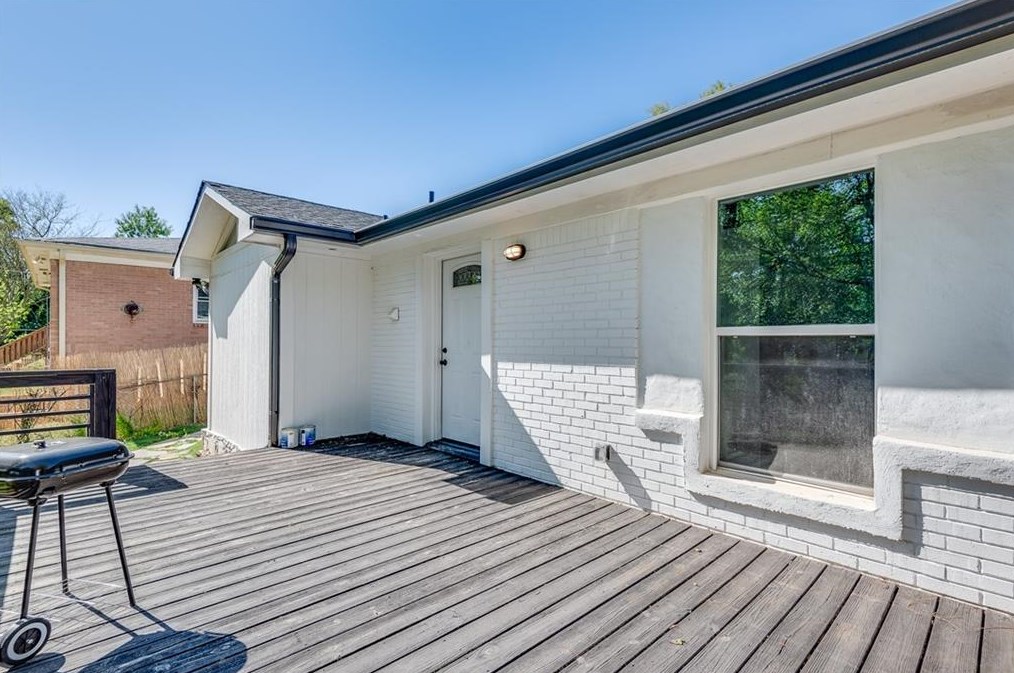 2259 Alpha Dr, Decatur GA  30032-5403 exterior