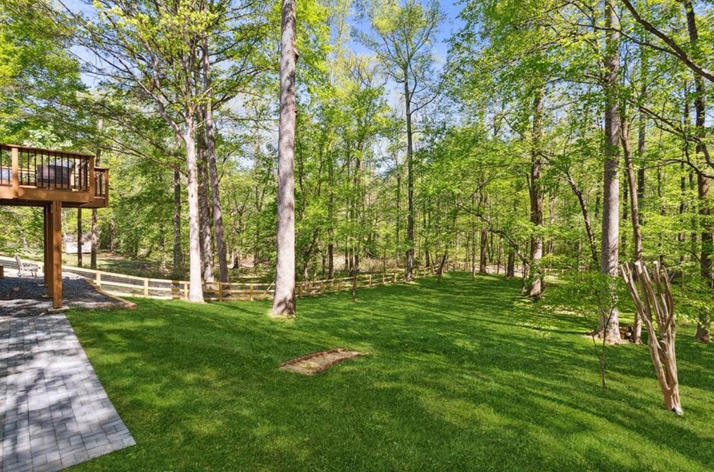 104 Birch Rill Dr, Alpharetta GA  30022-8558 exterior