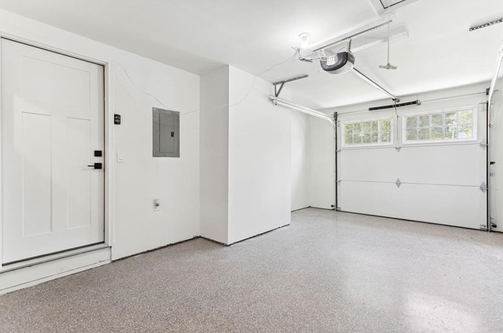 104 Birch Rill Dr, Alpharetta GA  30022-8558 exterior