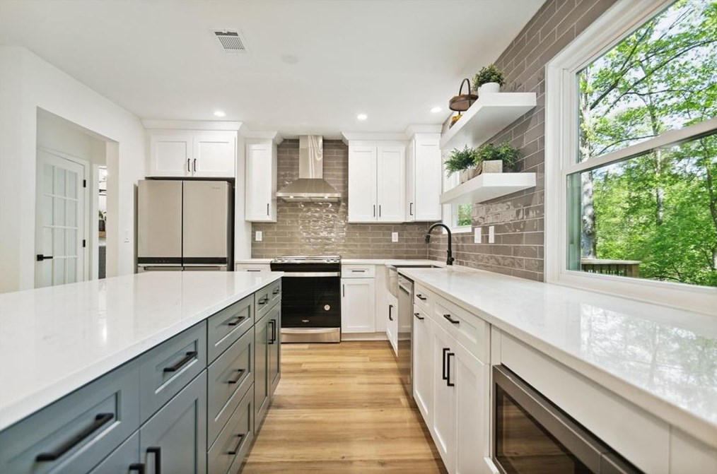 104 Birch Rill Dr, Alpharetta GA  30022-8558 exterior