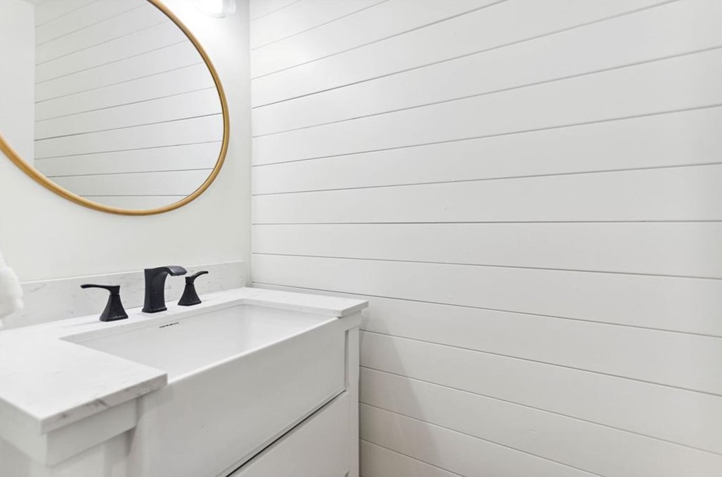 104 Birch Rill Dr, Alpharetta GA  30022-8558 exterior