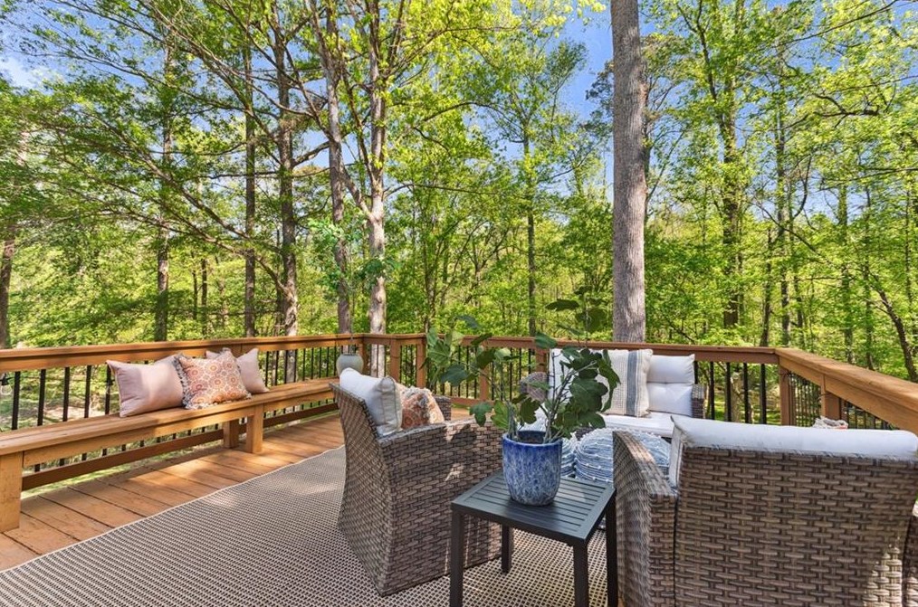 104 Birch Rill Dr, Alpharetta GA  30022-8558 exterior