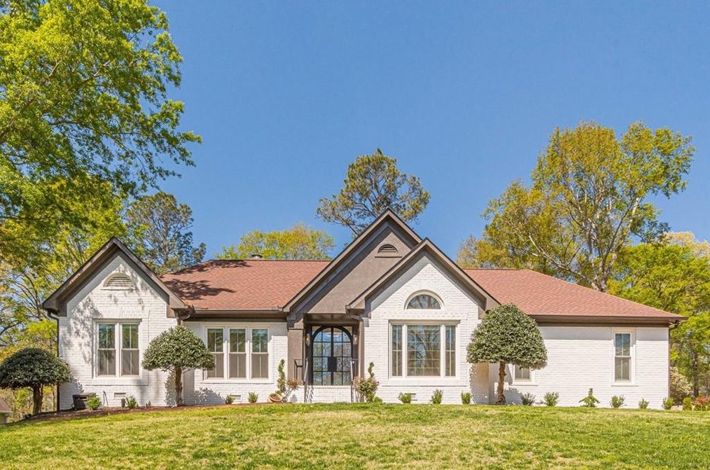 3947 Brookside Pkwy, Decatur GA  30034-5629 exterior