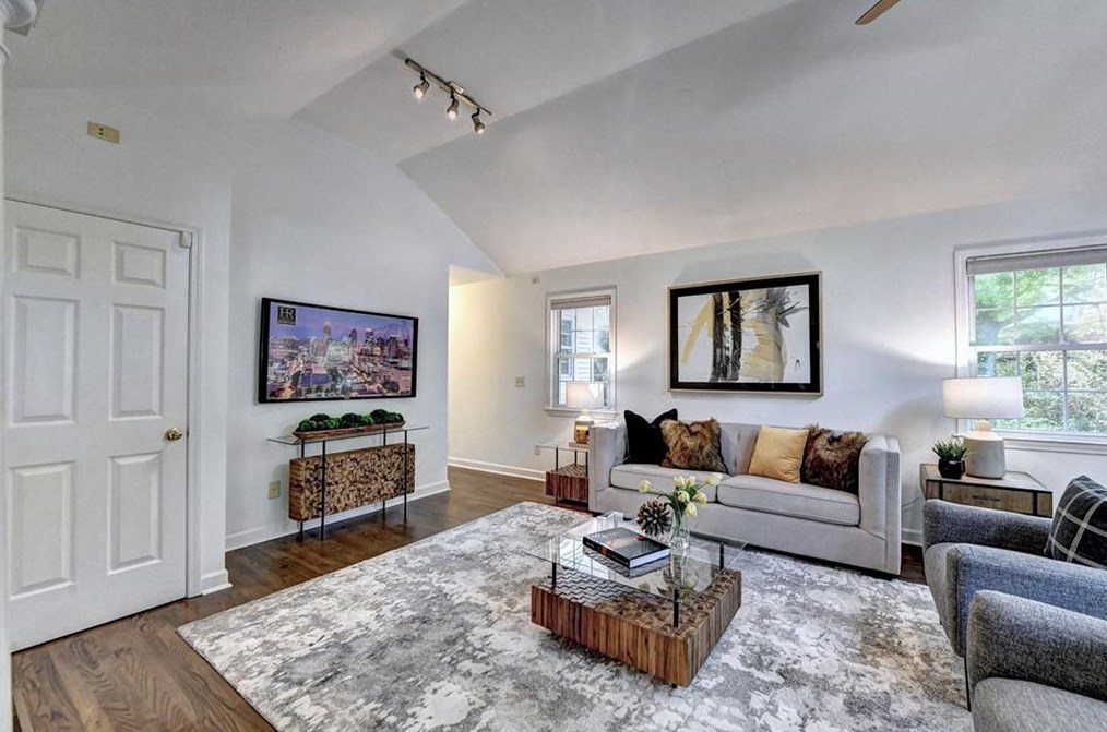 1139 Vis Trl, Atlanta GA 30324-4528 exterior