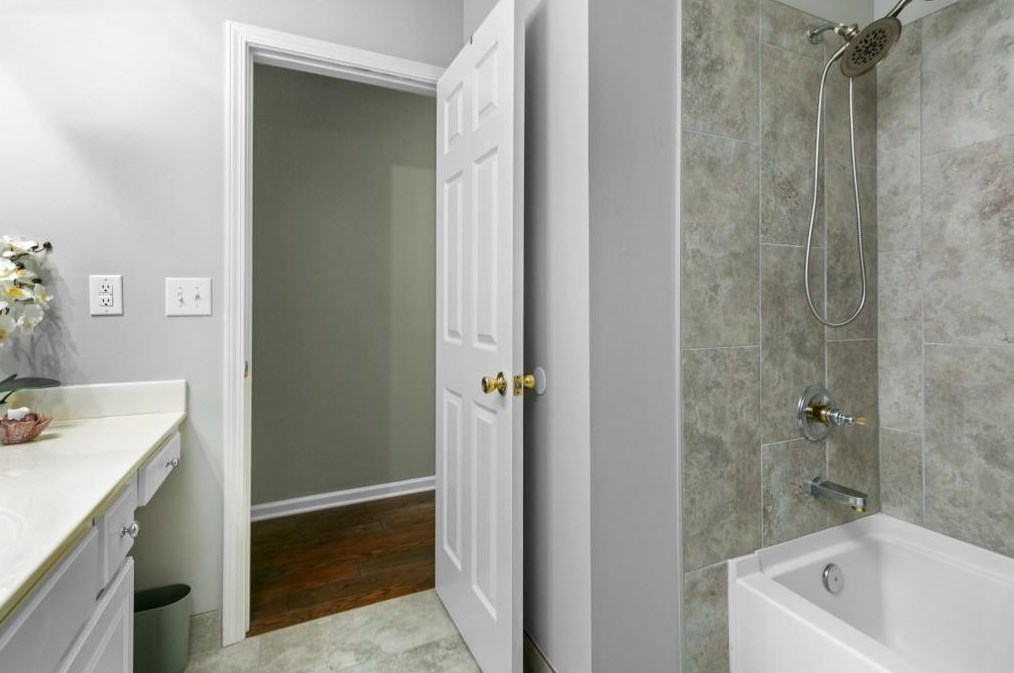 161 Carleton Gold Trl, Dacula GA  30019-6574 exterior