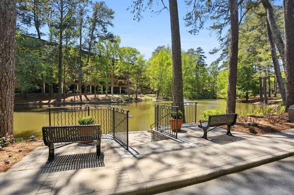 23213 Plantation Dr, Atlanta GA  30324-2958 exterior