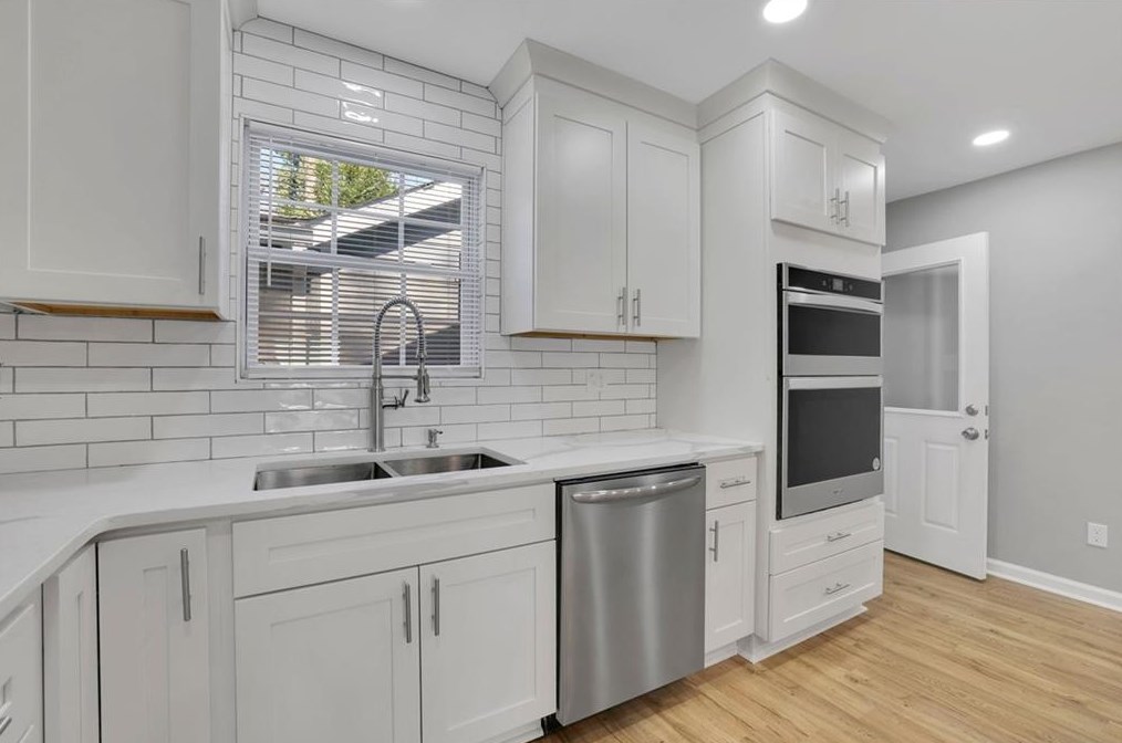 2866 Joyce Ave, Decatur GA  30032-4324 exterior