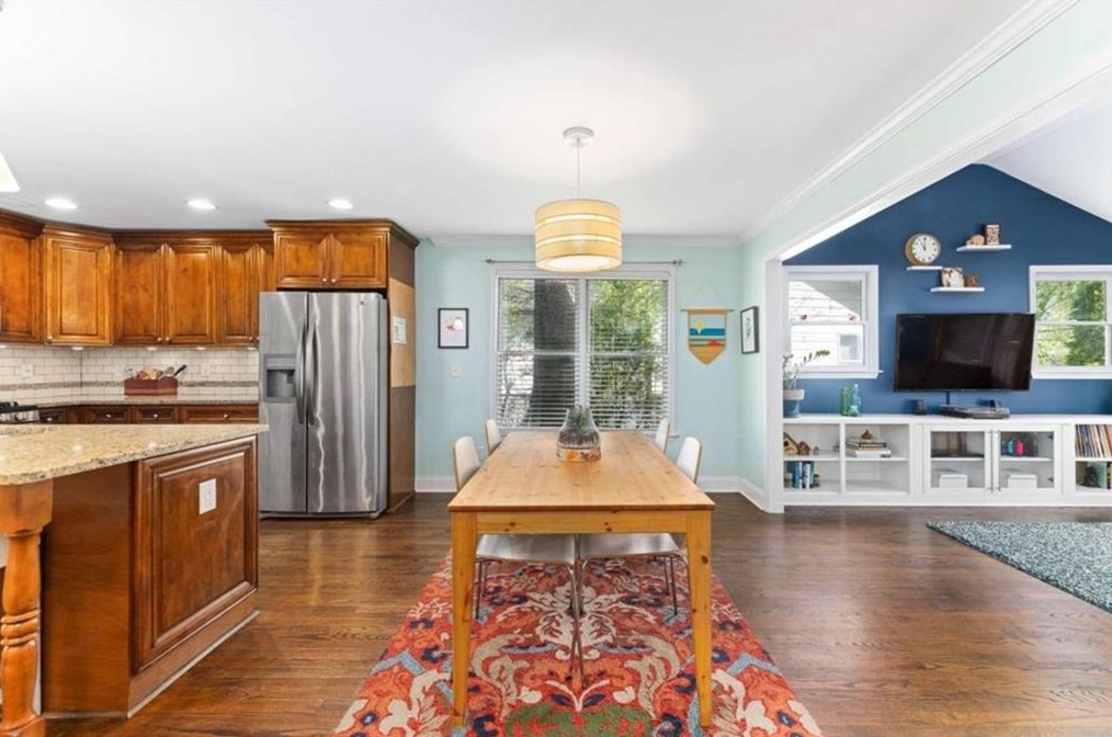 20 Walthall St, Atlanta GA  30307-2623 exterior