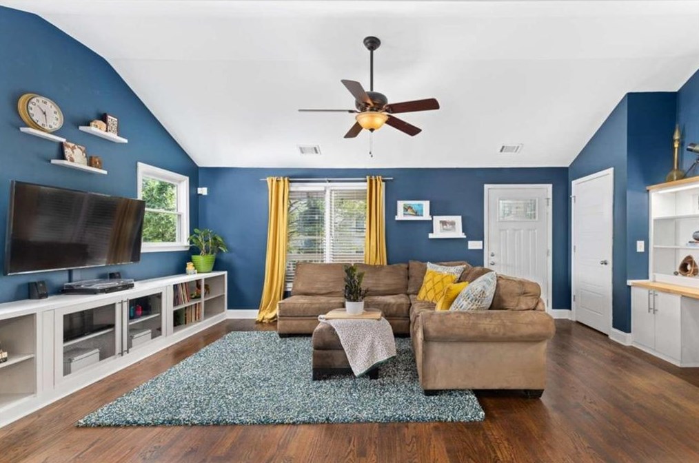 20 Walthall St, Atlanta GA  30307-2623 exterior
