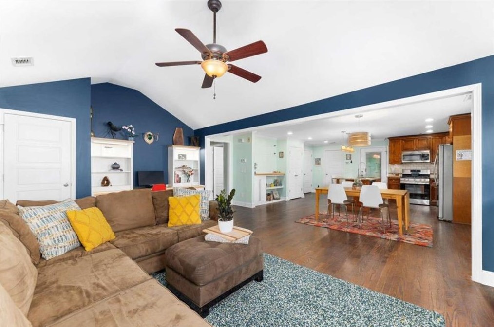 20 Walthall St, Atlanta GA  30307-2623 exterior