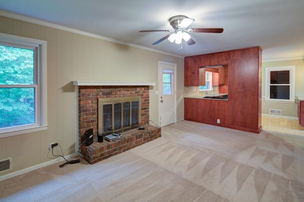 1125 Old Forge Dr, Roswell GA  30076-1624 exterior