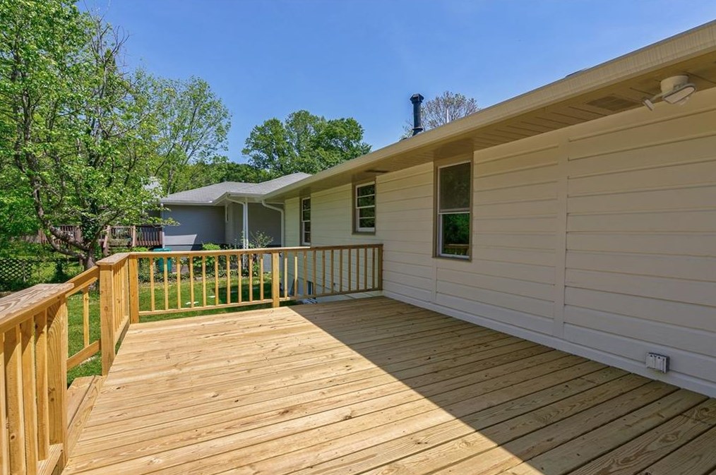 1413 Belmont Ave, Smyrna GA  30080-2125 exterior