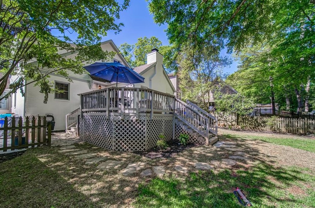 311 Lamont Dr, Decatur GA  30030-2344 exterior