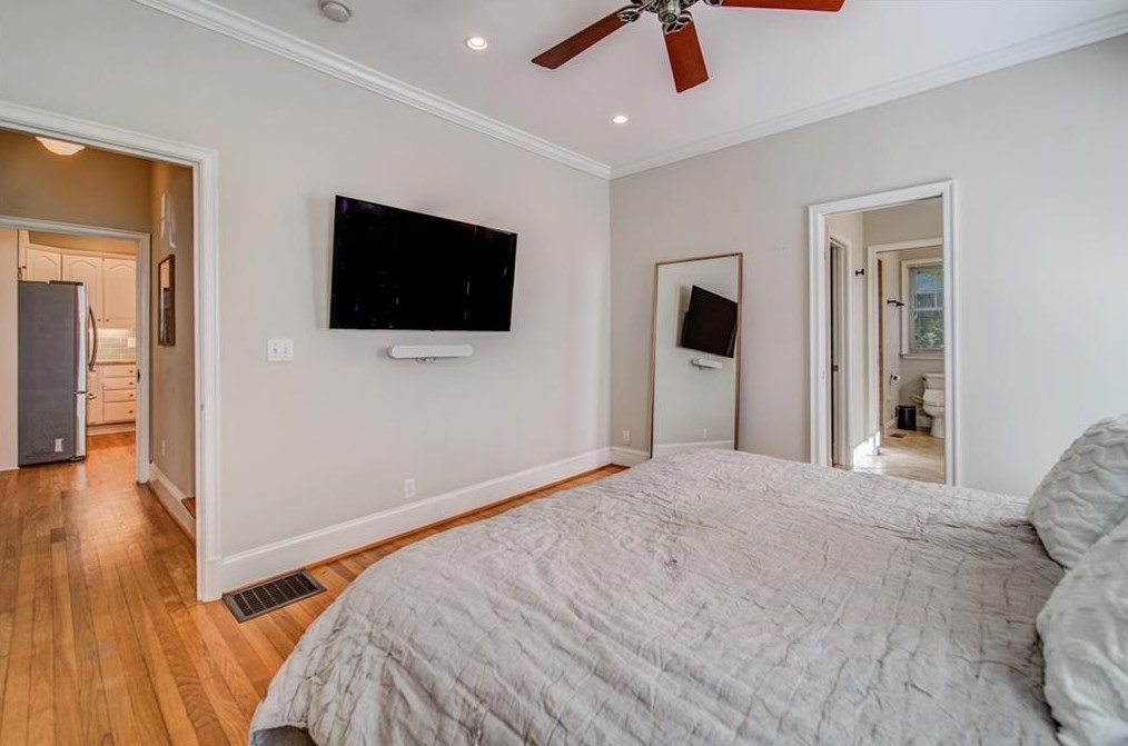 311 Lamont Dr, Decatur GA  30030-2344 exterior