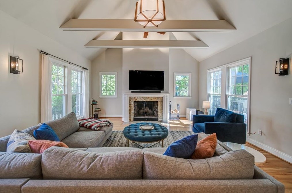 311 Lamont Dr, Decatur GA  30030-2344 exterior