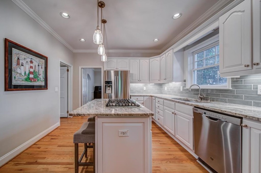 311 Lamont Dr, Decatur GA  30030-2344 exterior