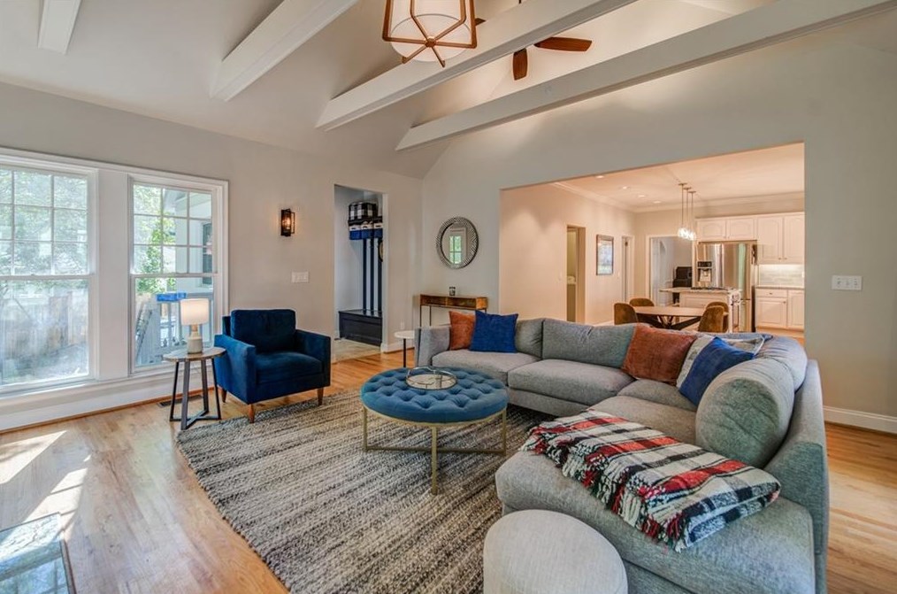 311 Lamont Dr, Decatur GA  30030-2344 exterior