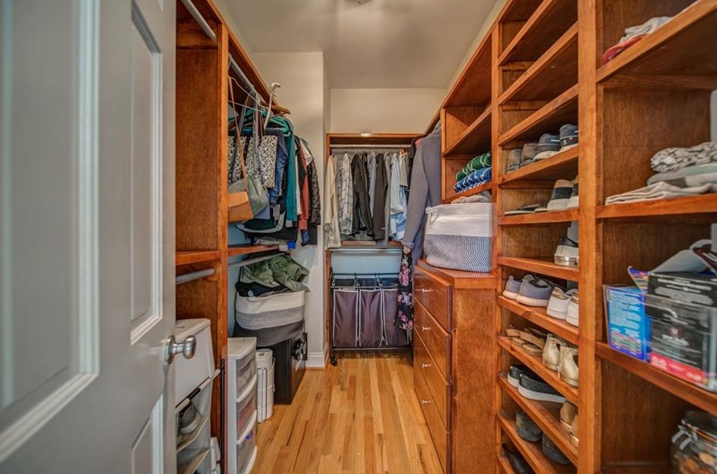 311 Lamont Dr, Decatur GA  30030-2344 exterior