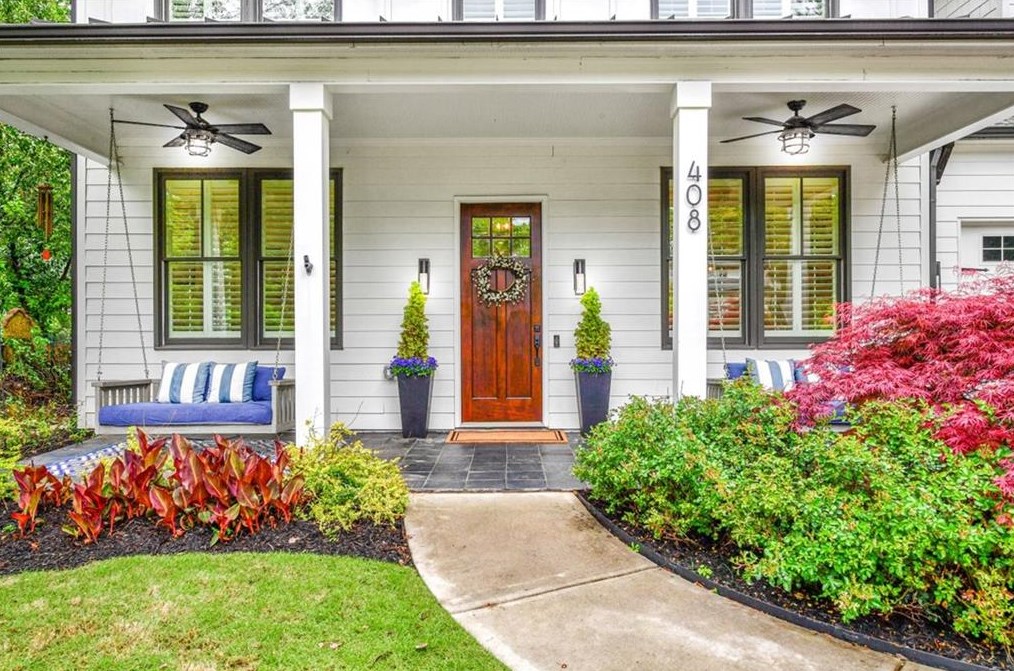 408 Woodhaven Dr, Decatur GA  30030-1648 exterior