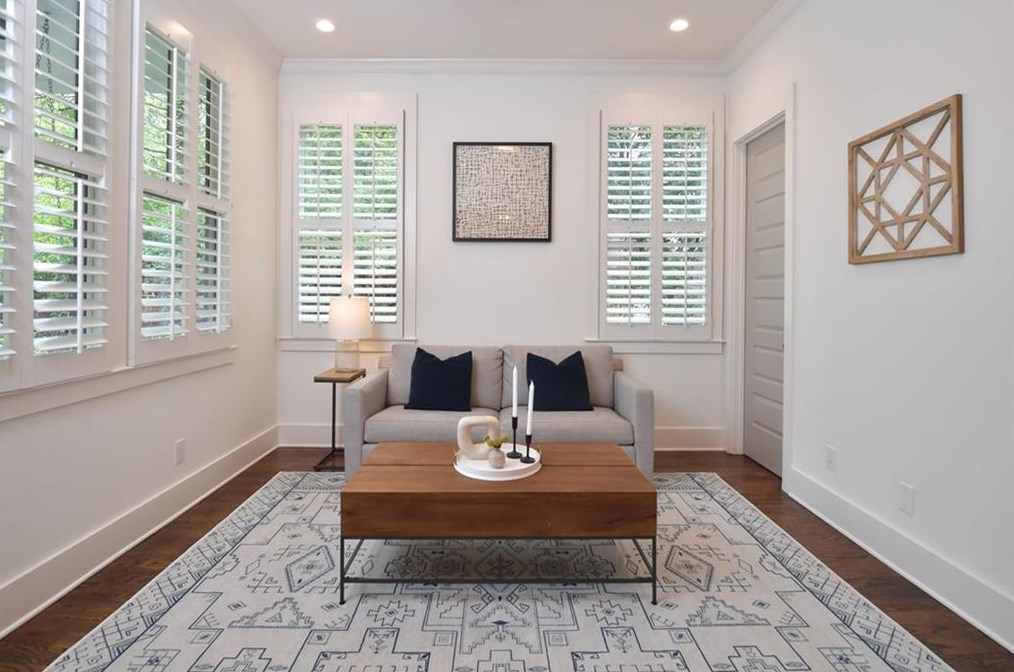 408 Woodhaven Dr, Decatur GA  30030-1648 exterior