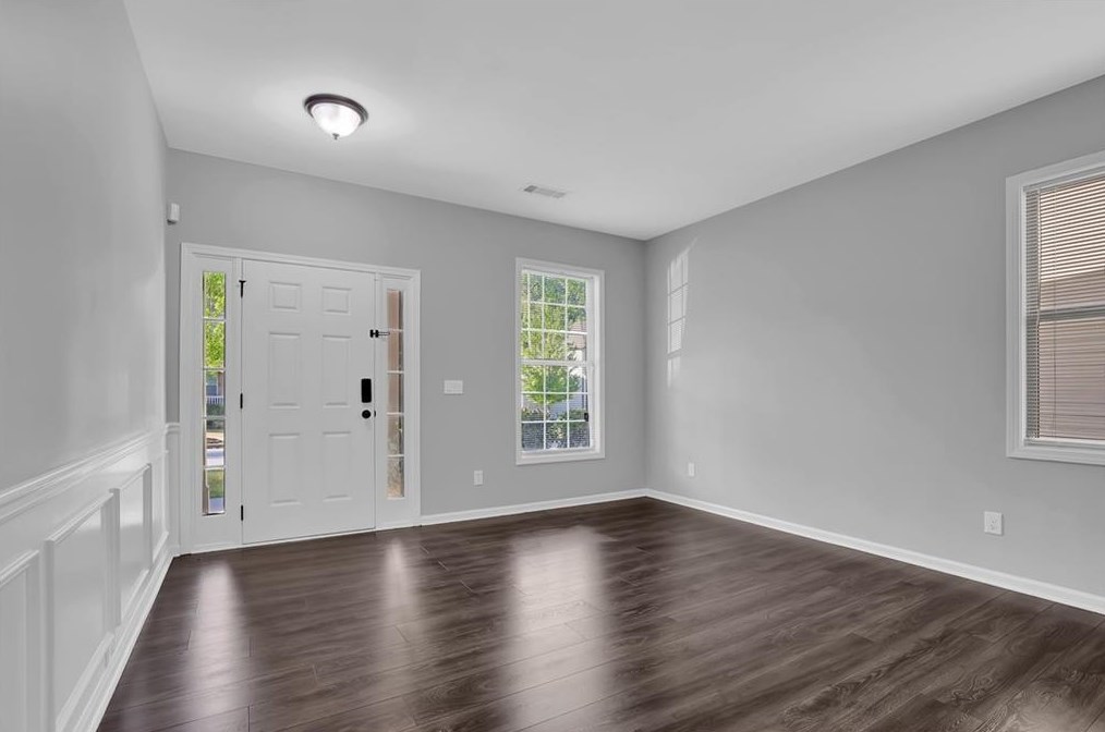 581 Collingsworth Ln, Lawrenceville GA  30043-7587 exterior