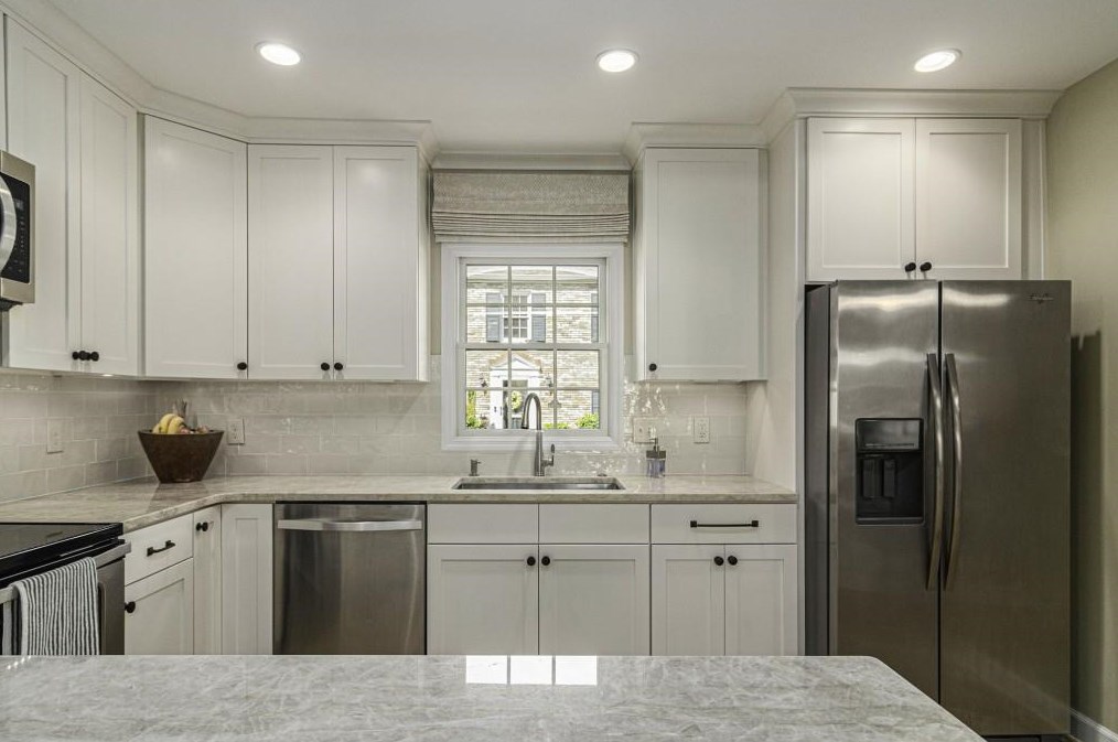 17 Sycamore Sq, Decatur GA  30030-1952 exterior