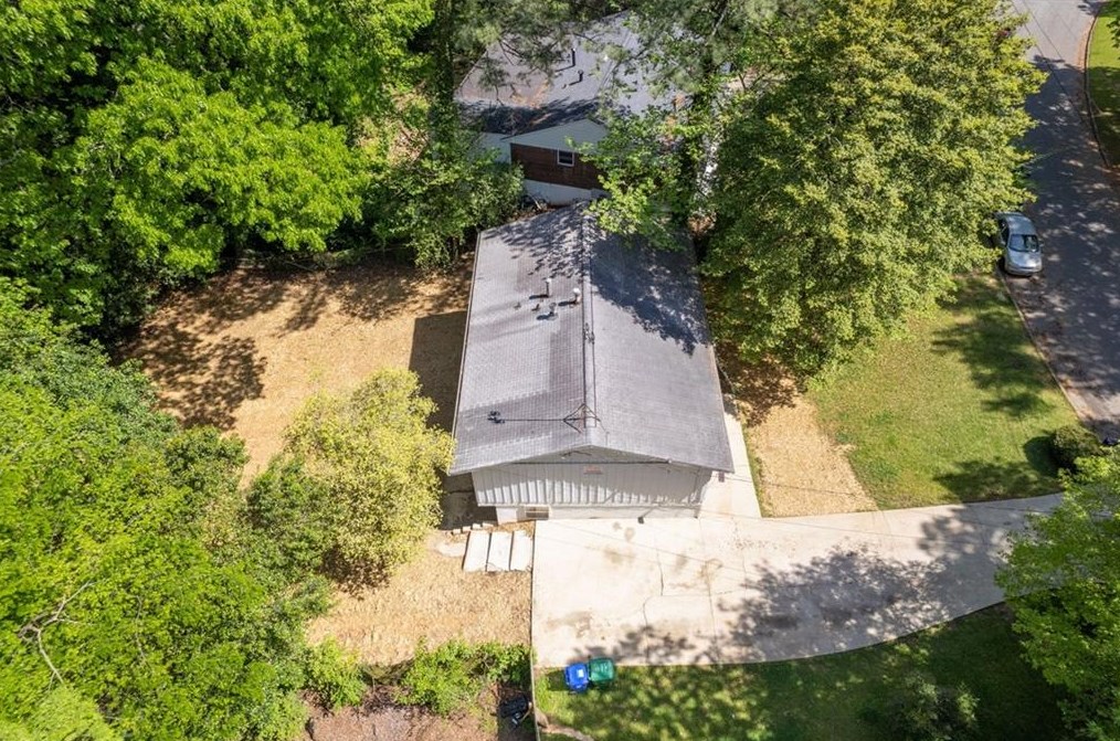3879 Water Oak Way, Atlanta GA  30340-2535 exterior