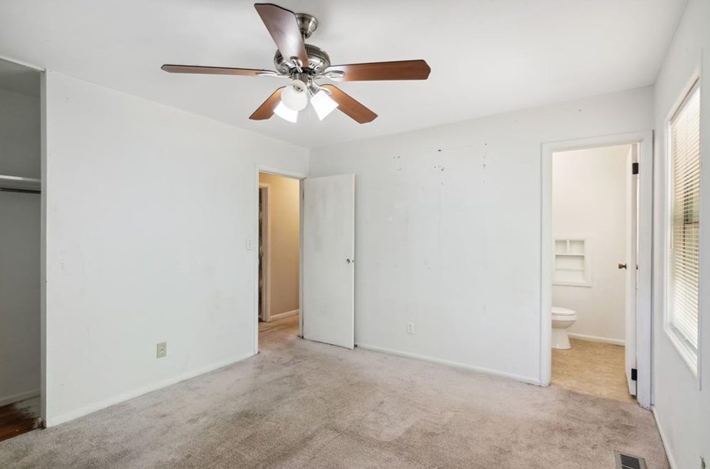 3879 Water Oak Way, Atlanta GA  30340-2535 exterior