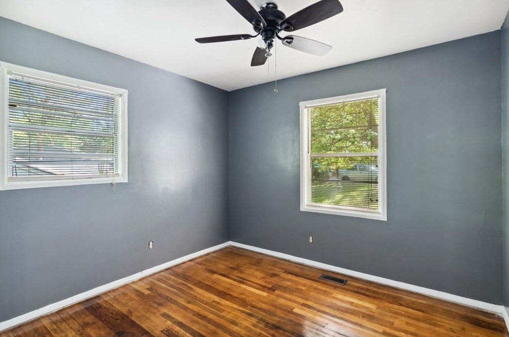 3879 Water Oak Way, Atlanta GA  30340-2535 exterior