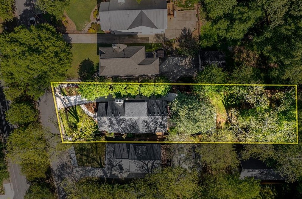 2149 Oakview Rd, Atlanta GA  30317-2637 exterior
