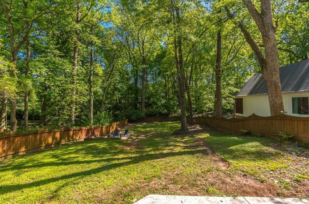 2149 Oakview Rd, Atlanta GA  30317-2637 exterior
