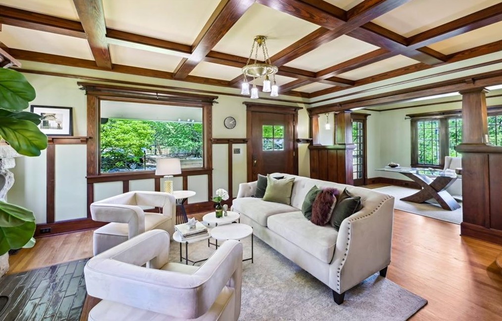 153 Kings Hwy, Decatur GA  30030-5224 exterior