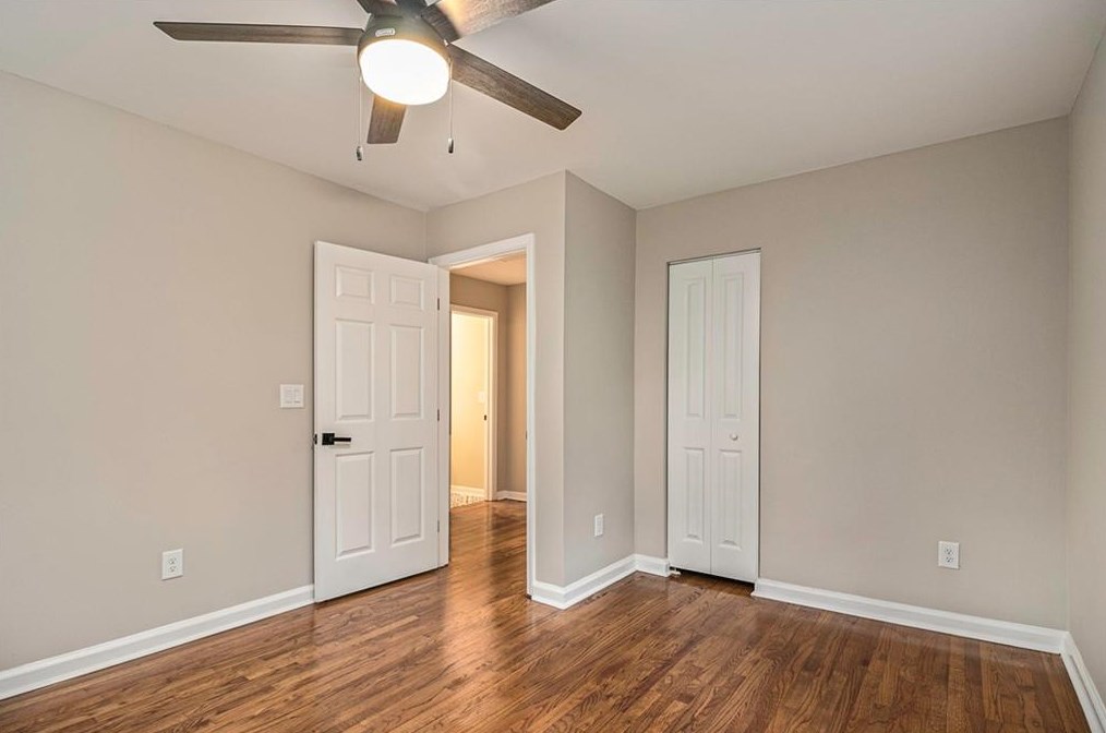 2994 Westbury Dr, Decatur GA  30033-6010 exterior