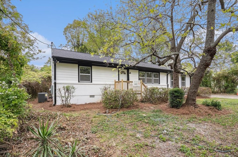 2994 Westbury Dr, Decatur GA  30033-6010 exterior