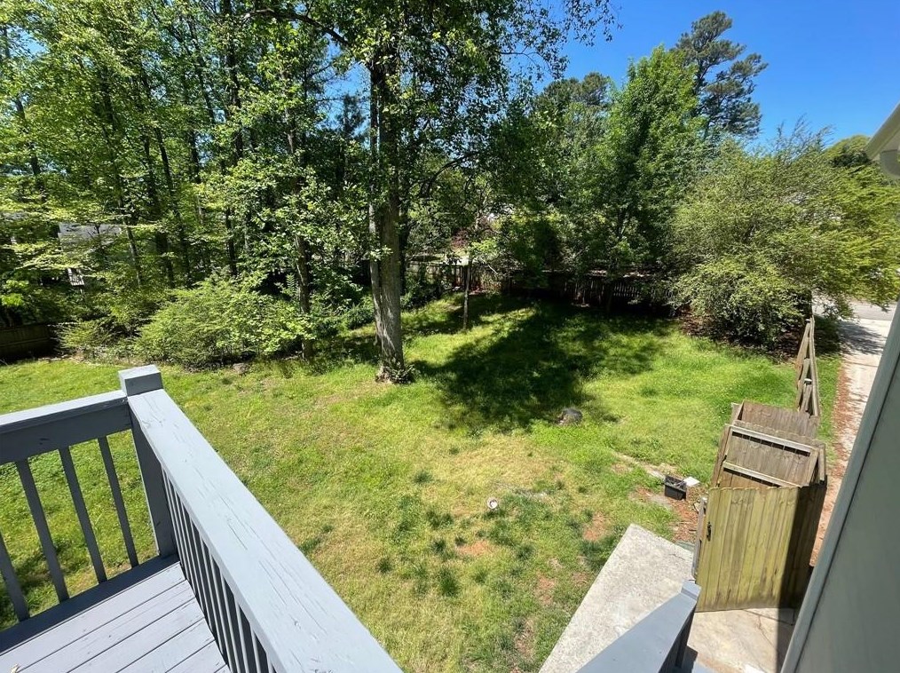 572 Emerald Pines Dr, Dallas GA  30157-8527 exterior