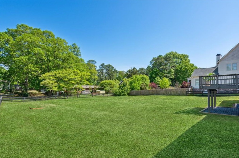 309 Milton Ave, Alpharetta GA  30009-1513 exterior