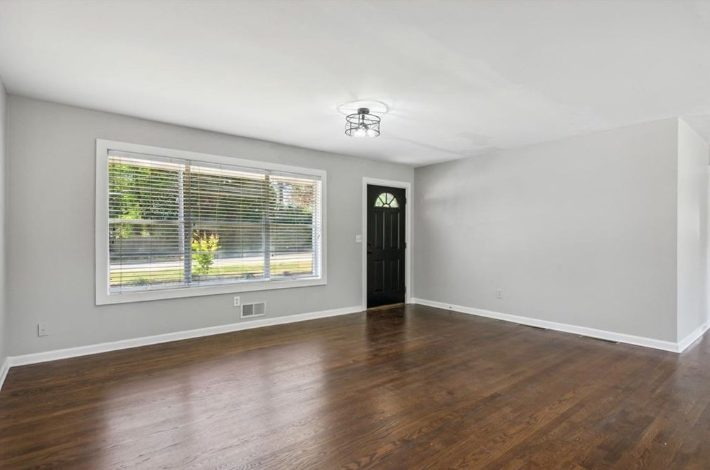 309 Milton Ave, Alpharetta GA  30009-1513 exterior