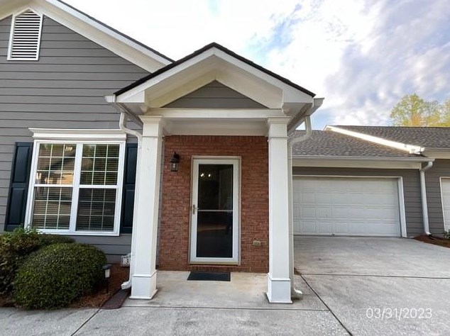 374 Camry Cir, Dallas GA  30157-4218 exterior