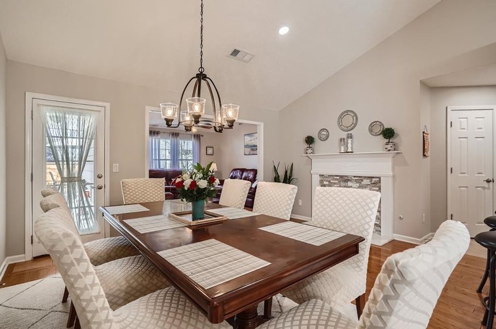 2139 Serenity Dr, Acworth GA  30101-6212 exterior